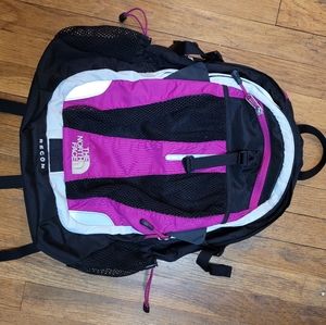 The North Face Womens Recon Backpack Pink BlaCK
